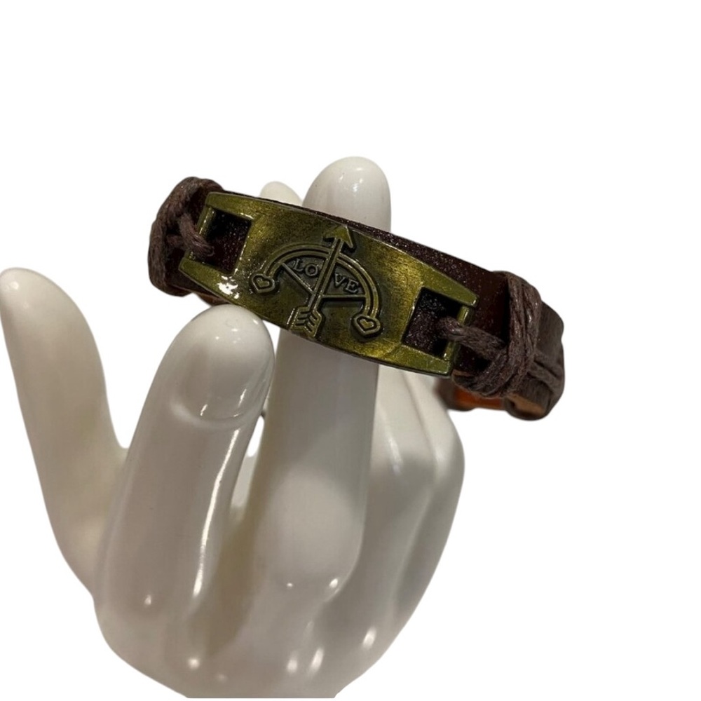 Love Sign Cupids Bow Bracelet Brown genuine Leather Adjustable Wristband